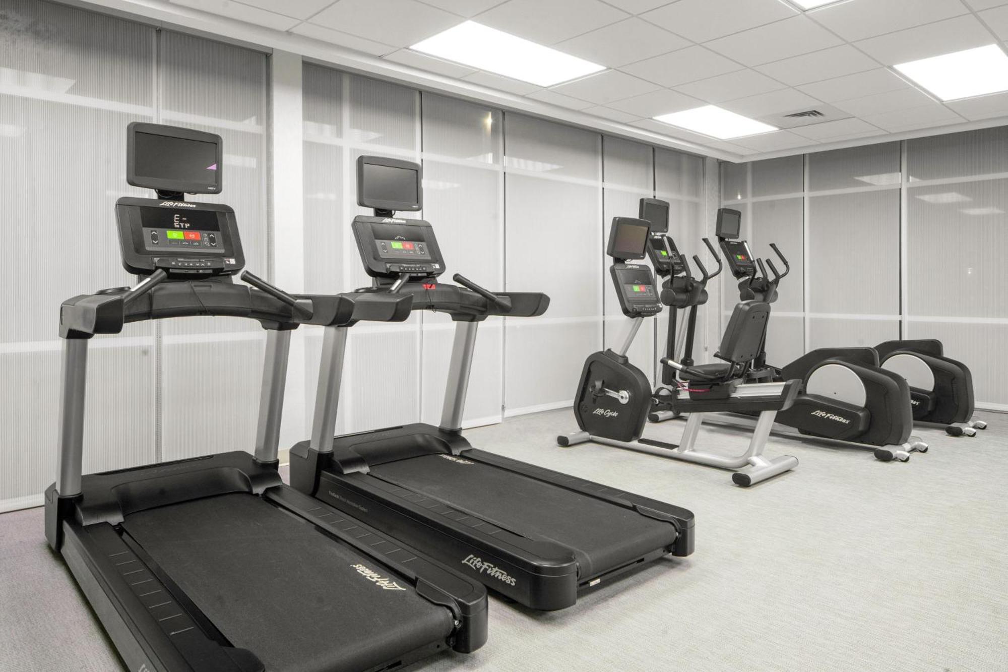 Springhill Suites By Marriott Raleigh Ейпекс Екстериор снимка